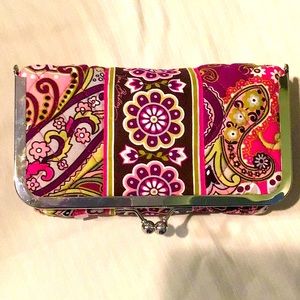 NWOT VERA BRADLEY KISSLOCK CASE